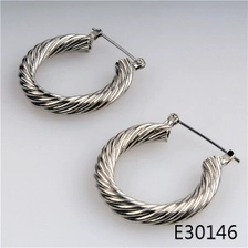 الصين Micro pave silver spiral huggie earrings designs E30146 الصانع