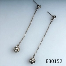الصين Pakistani cheap crystal snowball silver earrings designs E30152 الصانع