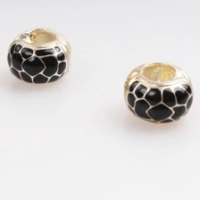 الصين black stingray metal small gold magnetic earrings E30028 الصانع