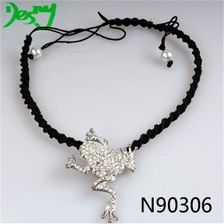 الصين braided black rope chunky silver frog choker necklace N90306 الصانع