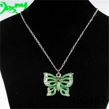 الصين fashion jewelry butterfly chains pendants necklace N90467 الصانع
