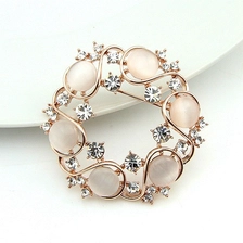 China Gold-plated Flower Cheap Wholesale Crystal Rhinestone Opal Bulk Brooch Jewelry Innovations Jewelry Gift manufacturer