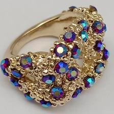 China Latest gold Fashion jewelry Women Lady's Big gold rings Engagement ring Birthday Anniversary Gifts for Women Mom Wife manufacturer