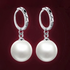 China Sterling Silver Earrings Women's 925 Sterling Silver Fashion Pearl Earrings manufacturer
