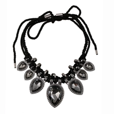 China The latest European and American hand-woven fashion hemp rope drop-shaped gemstone short necklace manufacturer