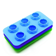 China 6 Cavity Factory Direct Silicone Diamond Ice Cube Mold, Cubo de gelo em forma de diamante fabricante