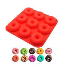 Çin 9 Delikli Silikon Halkalı Kalıp, Isıya Dayanıklı FDA Silikon Donat Muffin Pan, Silikon Kek Kalıp üretici firma