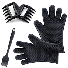 China Best Versatile Heat Resistant Grill Gloves with meat claw | Insulated Silicone Oven Mitts For Grilling manufacturer