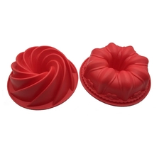 China Chinesische Lieferant FDA Silikon 9,5 Zoll große Spirale Bundt Kuchenform, mit 2 Formen Großhandel Hersteller