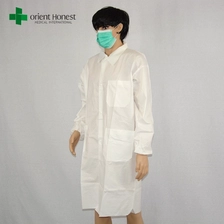 중국 중국의 포켓 일회용 방문한 사용자 코트, SF 정전기 방지 균일 한 실험실 코트, 방수 실험실 코트에 가장 적합한 공장 제조업체