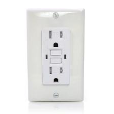 China Receptáculo de saída GFCI 125V 15A tomada elétrica TR com proteção de soquetes GFCI americanos (autoteste) fabricante