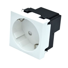 China Soquete Embutido alemão soquete modular duroplast soquete montado na superfície soquete de 250V CA fabricante