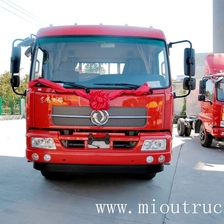 China DFCV dongfeng Tianjin qatar 160HP 6.75m veículo transportador porta traseira semi-reboque fabricante
