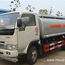 الصين Dongfeng 120 hp 4X2 oil tanker truck الصانع