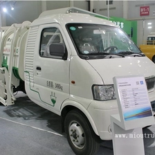 China Dongfeng 34 hp 4X2 pure electric garbage truck pengilang
