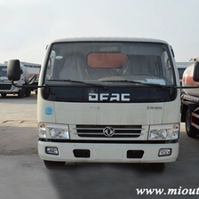 الصين دونغفنغ 4X2 15m³ شاحنة وقود CSC5160GJYDX5 الصانع