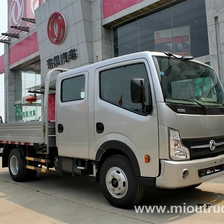 Tsina Dongfeng 4x2 drive wheel EURO  4 130hp 96KW diesel engine Max double cab light truck Manufacturer
