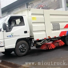 中国 江铃4x2型号的道路清扫车，上热销先进的移动清扫车 制造商