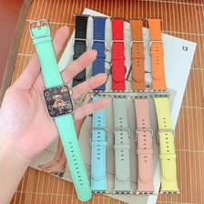 Chine Bracelet en cuir véritable CBIW422 Charme pour bracelet de montre Apple Série 5 6 3 4 fabricant