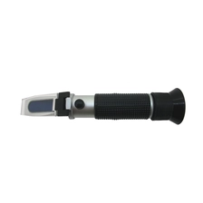 China REF413 Venda Hot Hand Held bateria Refractometer, Refrigerantes refratômetro, refratômetro Cleaner fabricante