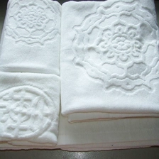 China 100% katoen zachte witte badhanddoek, hotel jacquard handdoek fabrikant