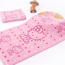 China Hello Kitty Logo Sunny Times Beach Towel manufacturer