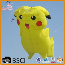 China Beste product gigantische cartoon vliegende opblaasbare kite Pikachu Opblaasbare vlieger fabrikant