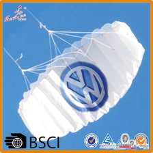 China aangepaste promotionele opblaasbare power kite voor reclame fabrikant