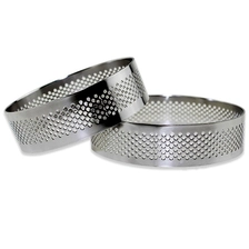 Cina Mini anelli per crostata perforati rotondi in acciaio inossidabile di vendita caldo produttore