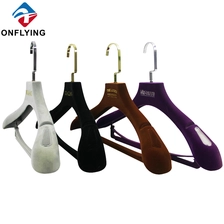China Display Garment With Pants Bar Suit Velvet Hangers Custom Manufacturer on Sale manufacturer