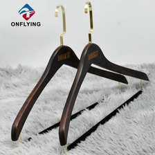 China Swivel Hook Slim Suit Solid Wood Garment Luxury Hangers China Factory manufacturer