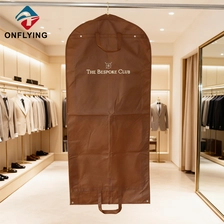 China Custom Water-Resistant Premium Gusset Brown Non Woven Suit Bag China Supplier manufacturer