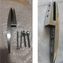 Cina Balaustra in vetro Staffa per corrimano in acciaio inossidabile Spigot in vetro montato lateralmente per ringhiera del balcone produttore