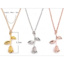 China 2018 Valentines Gift Fashion Newest Rose Flower Design Gold Necklace Supplier China manufacturer