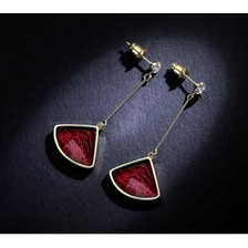 الصين Factory Price Fan Shape Artifical Crystal 18K Gold Plating Ear Hook Earring for Woman الصانع