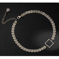 China High Quality Fashion Artificial Stone Gold Short Necklace for Woman manufacturer