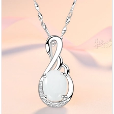 中国 cheap price white gemstone pendant 925 sliver necklace jewelry wholesale メーカー