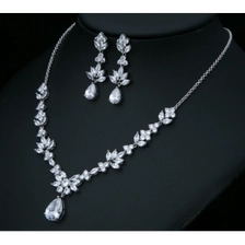 China flower necklace and earrings customizable jewelry set charms crystal cz jewelry set mothers day souvenir jewelry set manufacturer