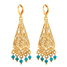 China 2018 Hot Vintage Earrings Women Indian Jewelry 18K Gold Plated Turquoise Chandelier Drop Earrings manufacturer