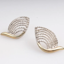 China 2018 New Excellent Simple Plated Earring Conch Design Beautiful Stud Earrings manufacturer