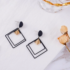 China High Polish Stainless Steel Stud Earrings Geometric Shape manufacturer