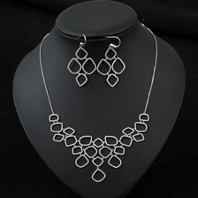 China Hollow Design CZ Stone Jewelry set Wedding Necklace and Earring Set Manufacturer manufacturer