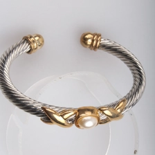 China Jewelry Manufactuer Free Sample with Good Quality Factory Price Fashion Jewelry European Bracelet for Wemen manufacturer