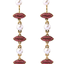 Chine Long Pendant Designs Pearl Pink Lip shaped Pearl Earrings manufacturer China fabricant