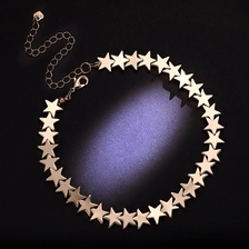China Personalized Eco Friendly Zinc Alloy Star Short Necklace Manufacturer in China manufacturer
