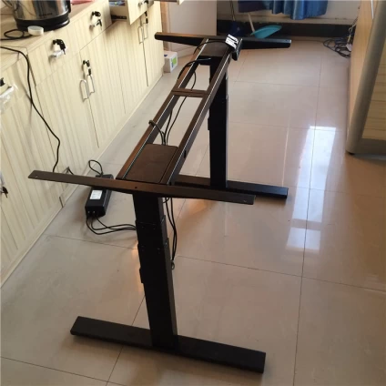 Chine electric height adjustable stand up desk/table made in china fabricant