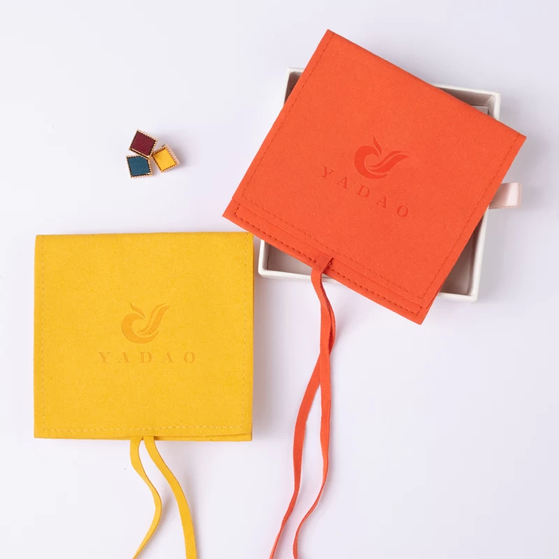 Bright color square pouch match to the box
