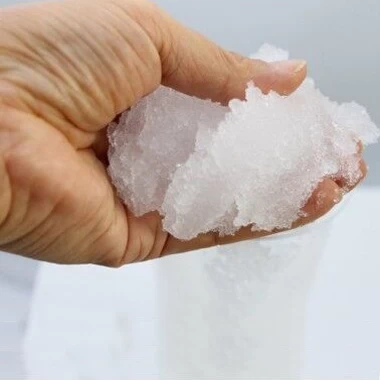 Matériau de polyacrylate de sodium polymère super absorbant pour la fabrication de gel de glace
