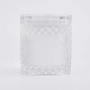 شمعدانات زجاجية بيضاء من صني جلاس وير
