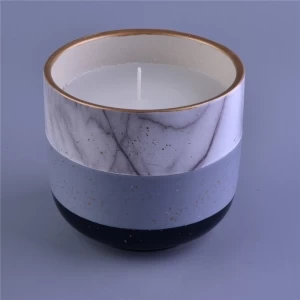 Schöner Kerzenhalter aus Keramik mit rundem Boden